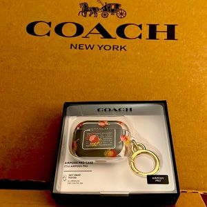 Coach, AirPods Pro Case.